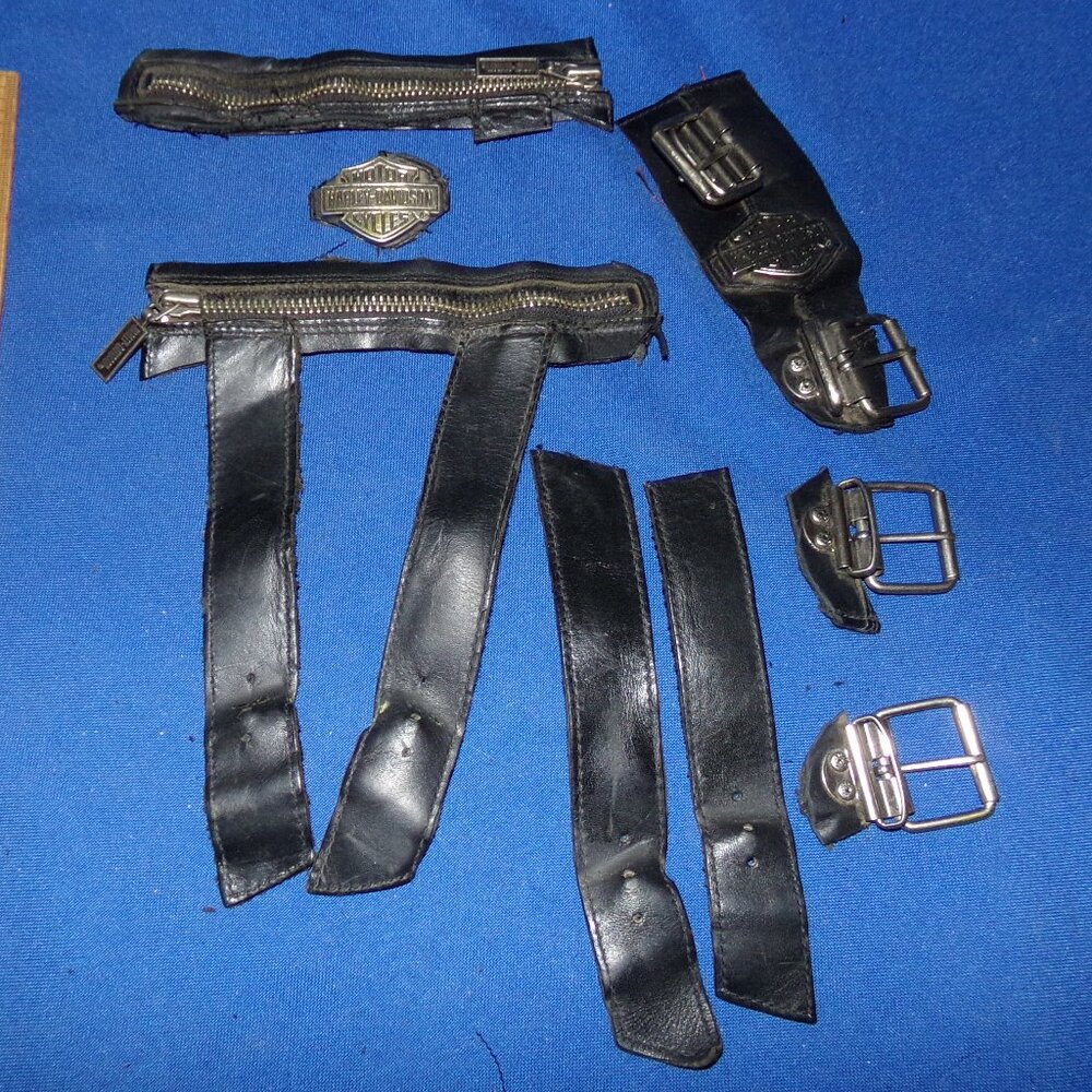 Vintage Harley Davidson Boot Buckles, Straps, Emblems & Zippers - Black Leather